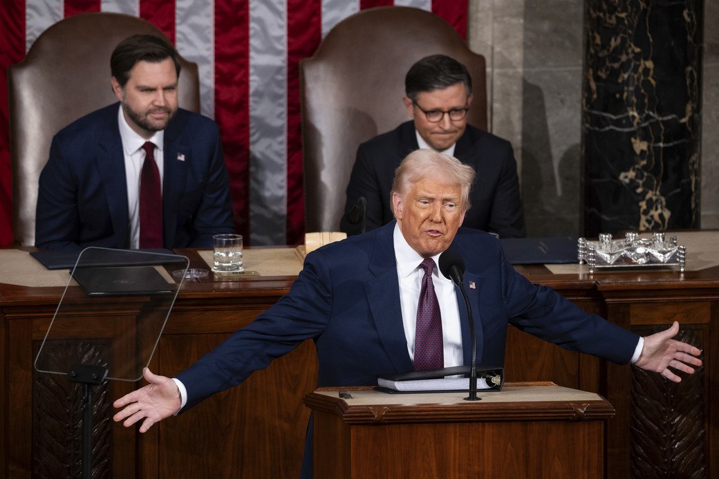 Trump Grants Cabinet Full Authority as DOGE Slashes 100,000 Jobs