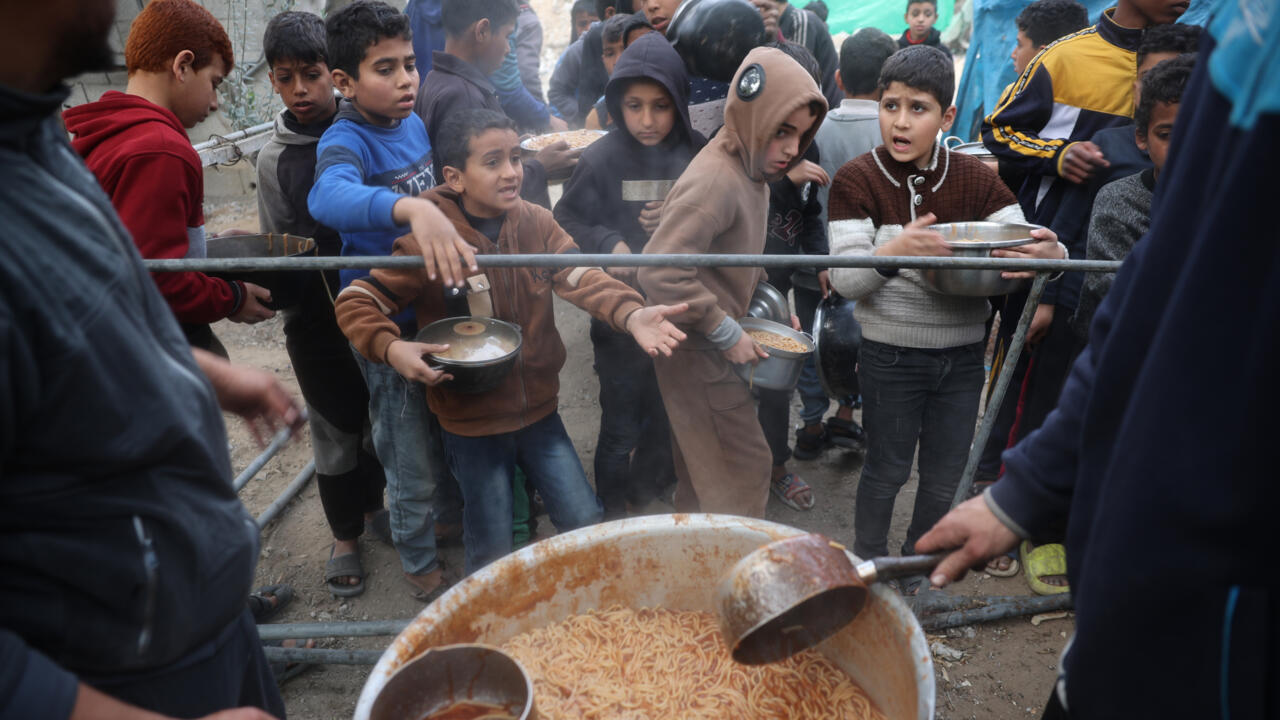 Palestinians Struggle with Rising Prices and Food Shortages Amid Gaza Blockade