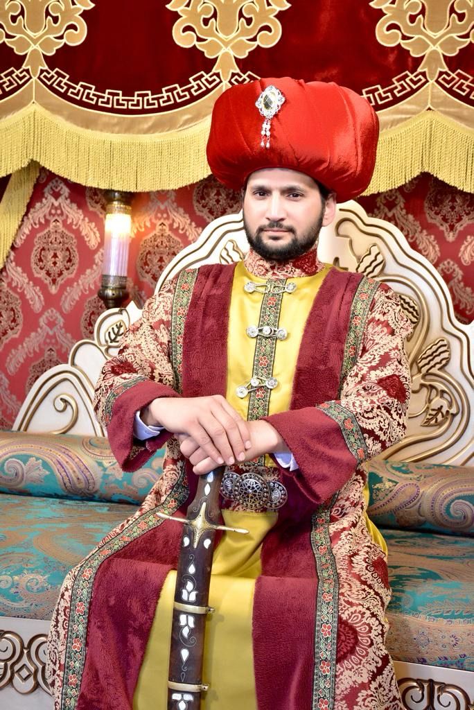 Honor of the “Rijal al-Sultan” Title from the Shrine of Sheikh Abdul Qadir Jilani
