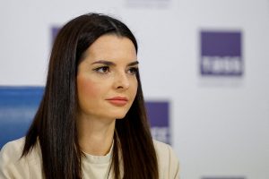 a4ecd42c-c0f3-40f7-a6ff-b96b32c32f9d