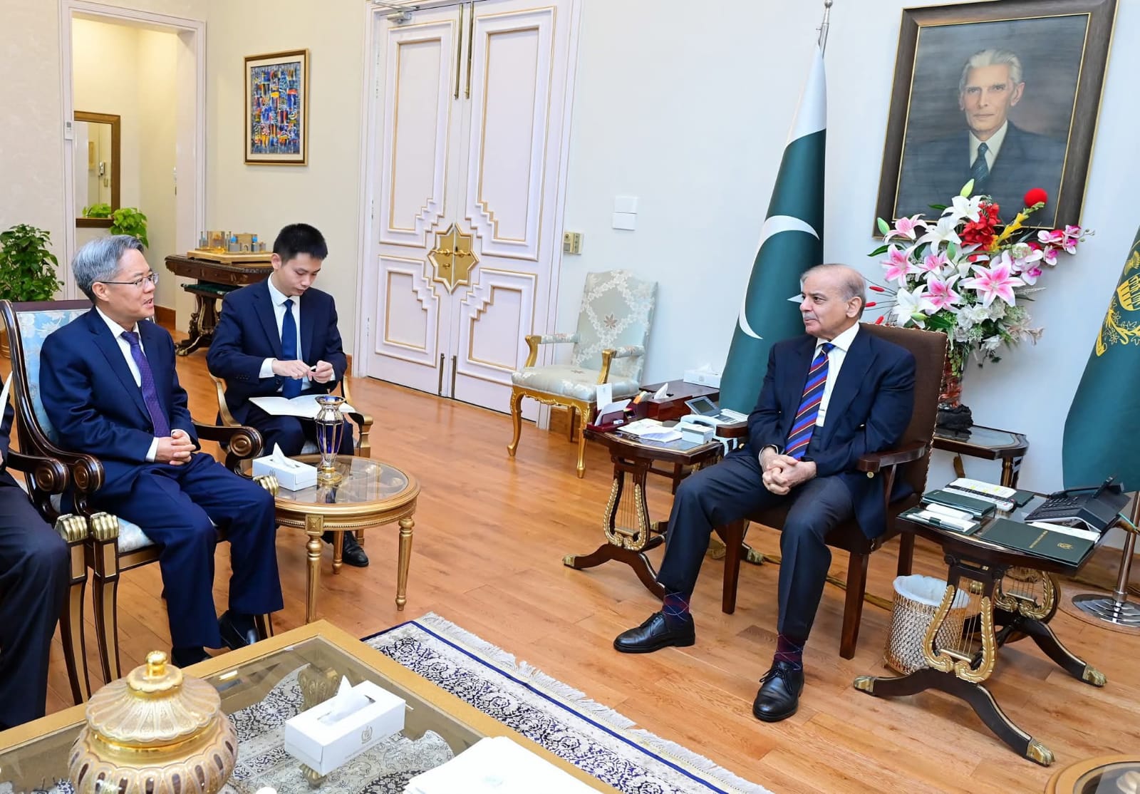 Chinese Ambassador Jiang Zaidong Calls on PM Shehbaz Sharif