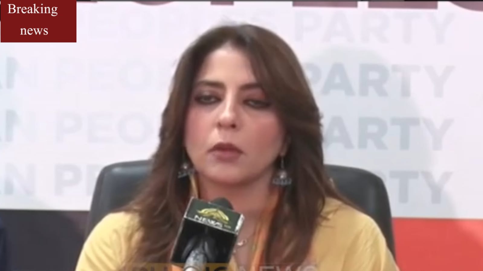 Senator Palwasha Warns PTI Ahead of August 5