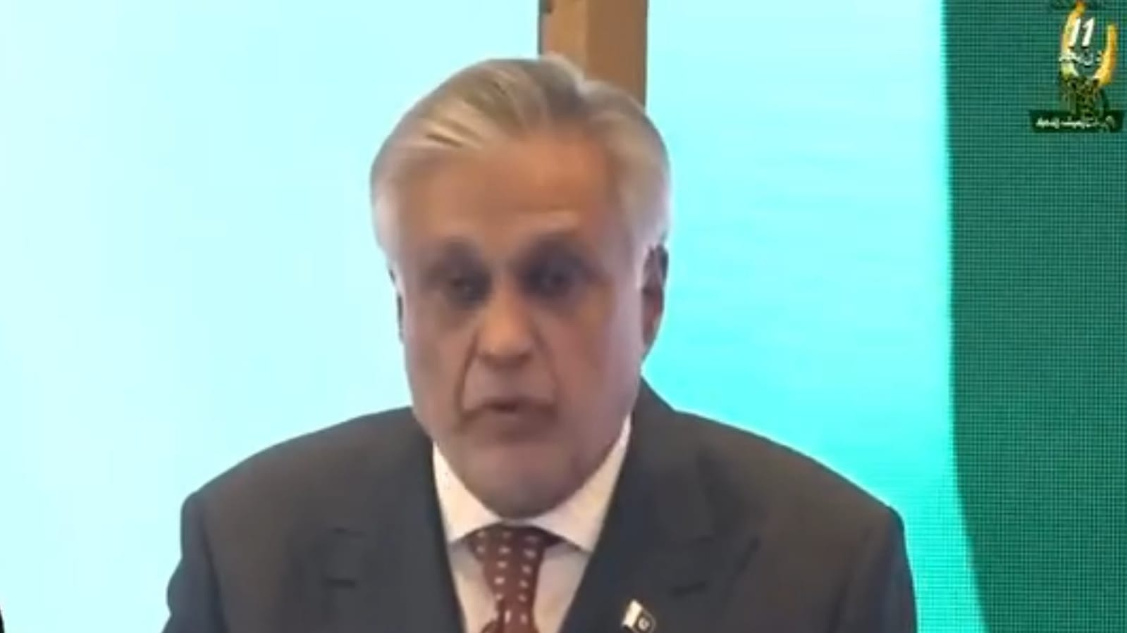 Pakistan and Iran Set $10 Billion Trade Target – Ishaq Dar Addresses Key Business Forum