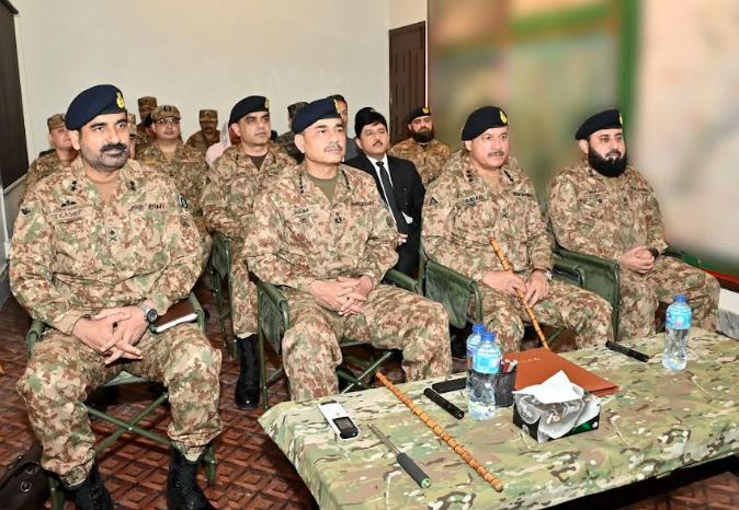 Field Marshal Syed Asim Munir Visits Flood-Hit Punjab Amid Severe River Swelling