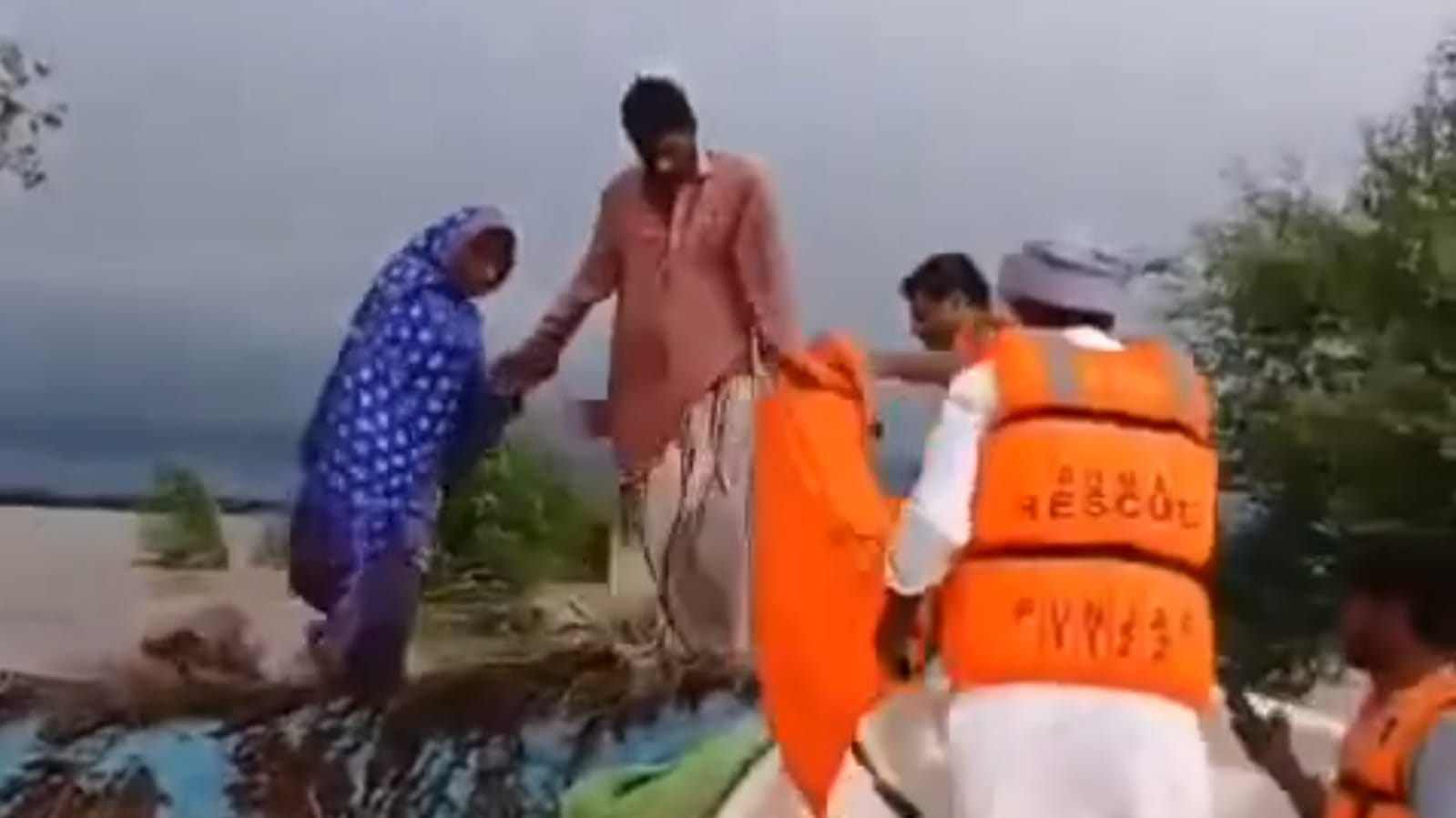 Couple Spends Night Clinging to Tree Amid Chenab Floodwaters, Rescued in Morning