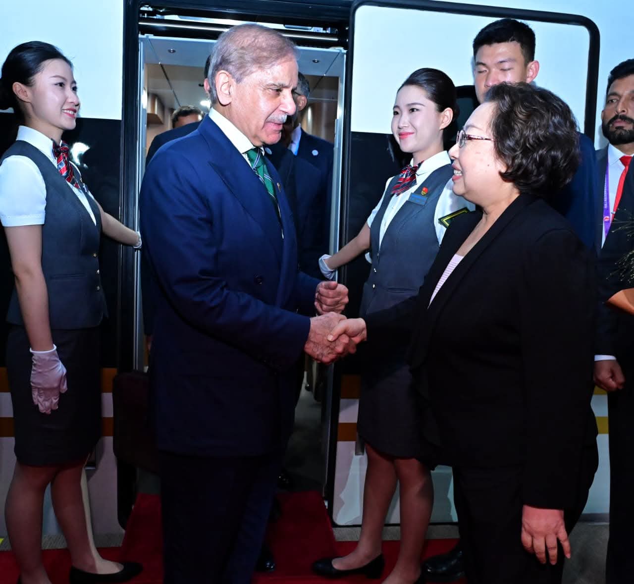 PM Shehbaz Sharif Received by NPC Standing Committee Member Ms. Wang Hong at Beijing’s South Railway Station