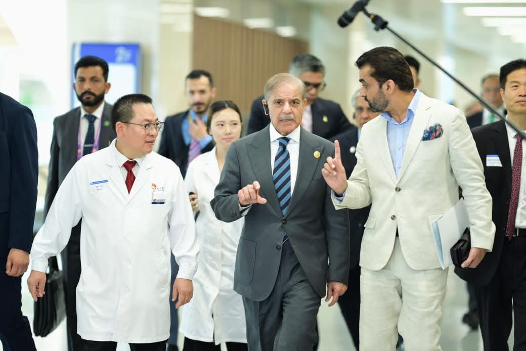 PM Shehbaz Visits Anzhen Hospital in Beijing