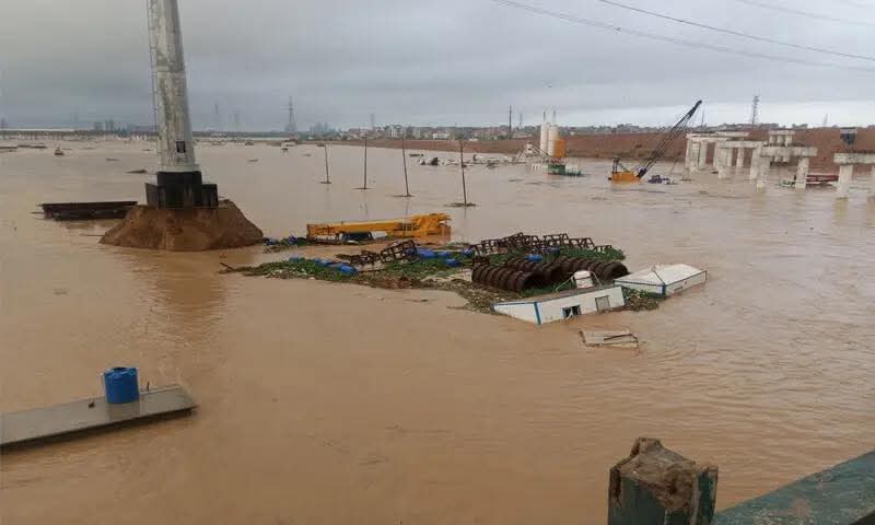 Flood-Like Situation in Karachi, Army Called In
