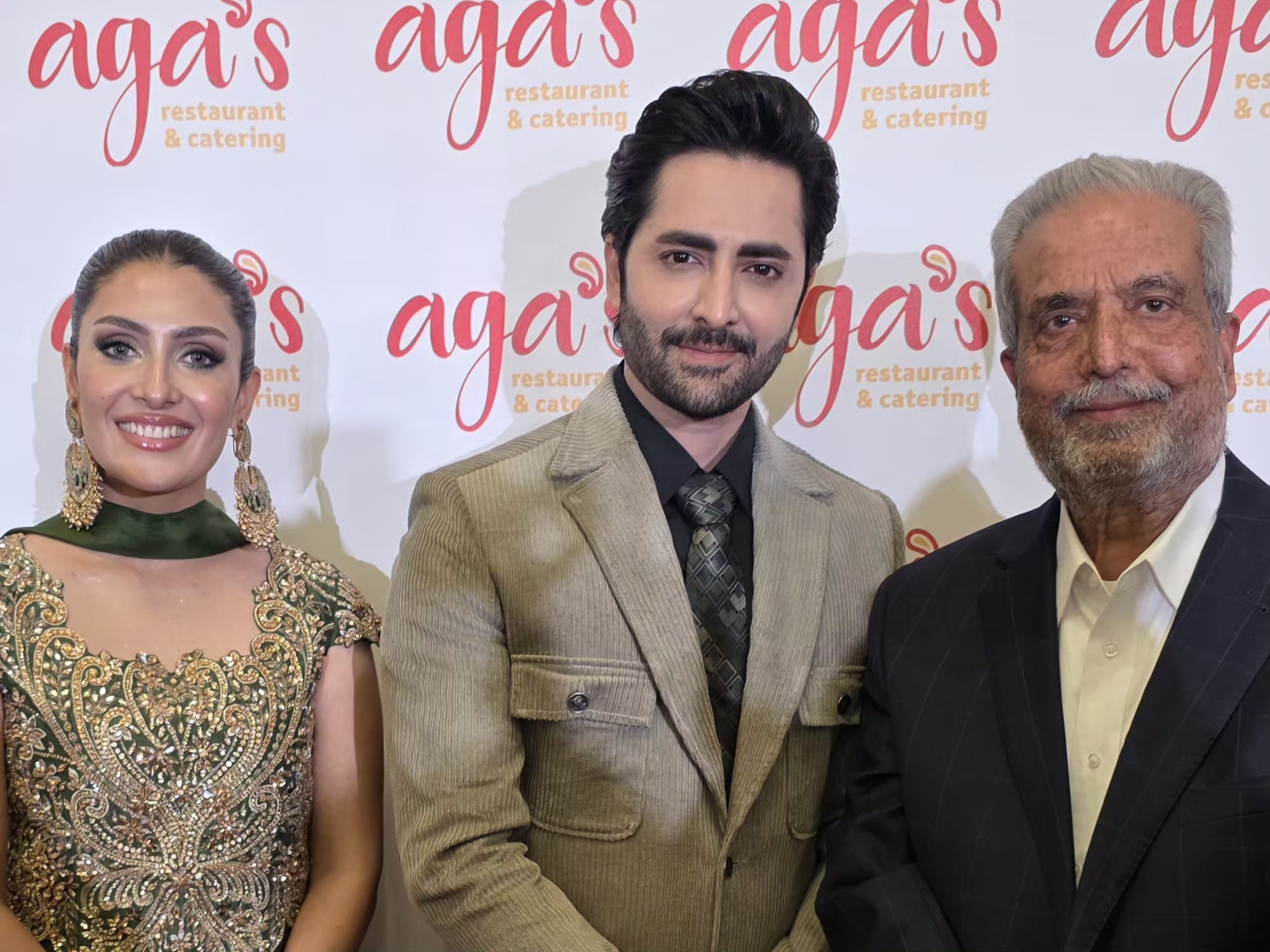 Ayeza Khan and Danish Taimur’s special “Meet and Greet” with Pak-Indian Pops at Agha Restaurant Houston