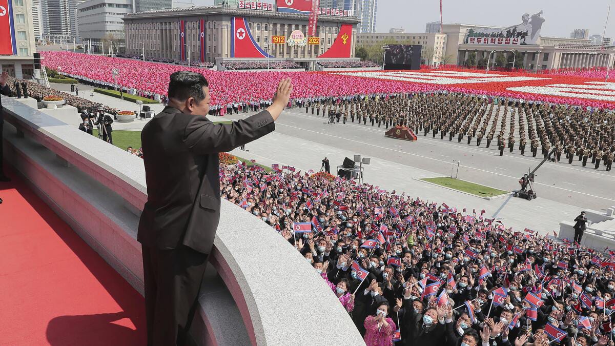 Relay Runners Deliver Pledges of Loyalty to Kim Jong Un Ahead of Party Anniversary