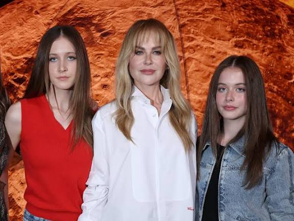 Nicole Kidman Finds Strength in Daughters Amid Divorce from Keith Urban