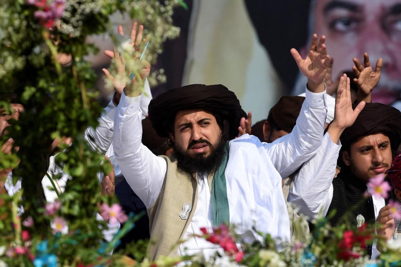 Punjab Cabinet Approves Ban on Tehreek-e-Labbaik: Provincial Minister