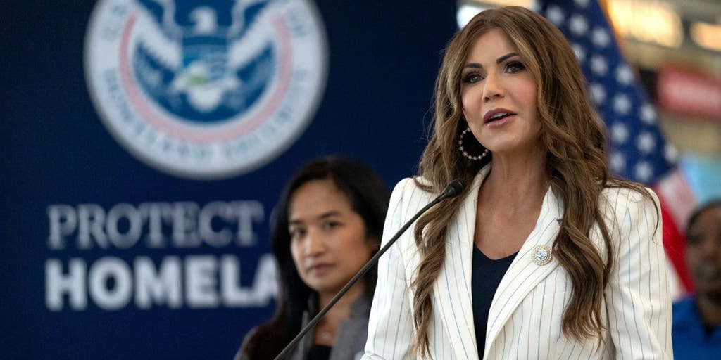 DHS Imposes $1,000 Fee on Migrants Paroled in U.S. to Curb Fraud
