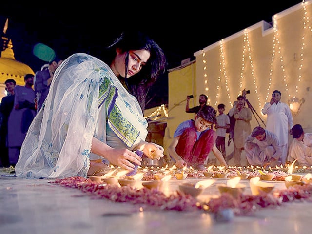 Diwali Celebrations Held at Shri Swaminarayan Temple in Karachi