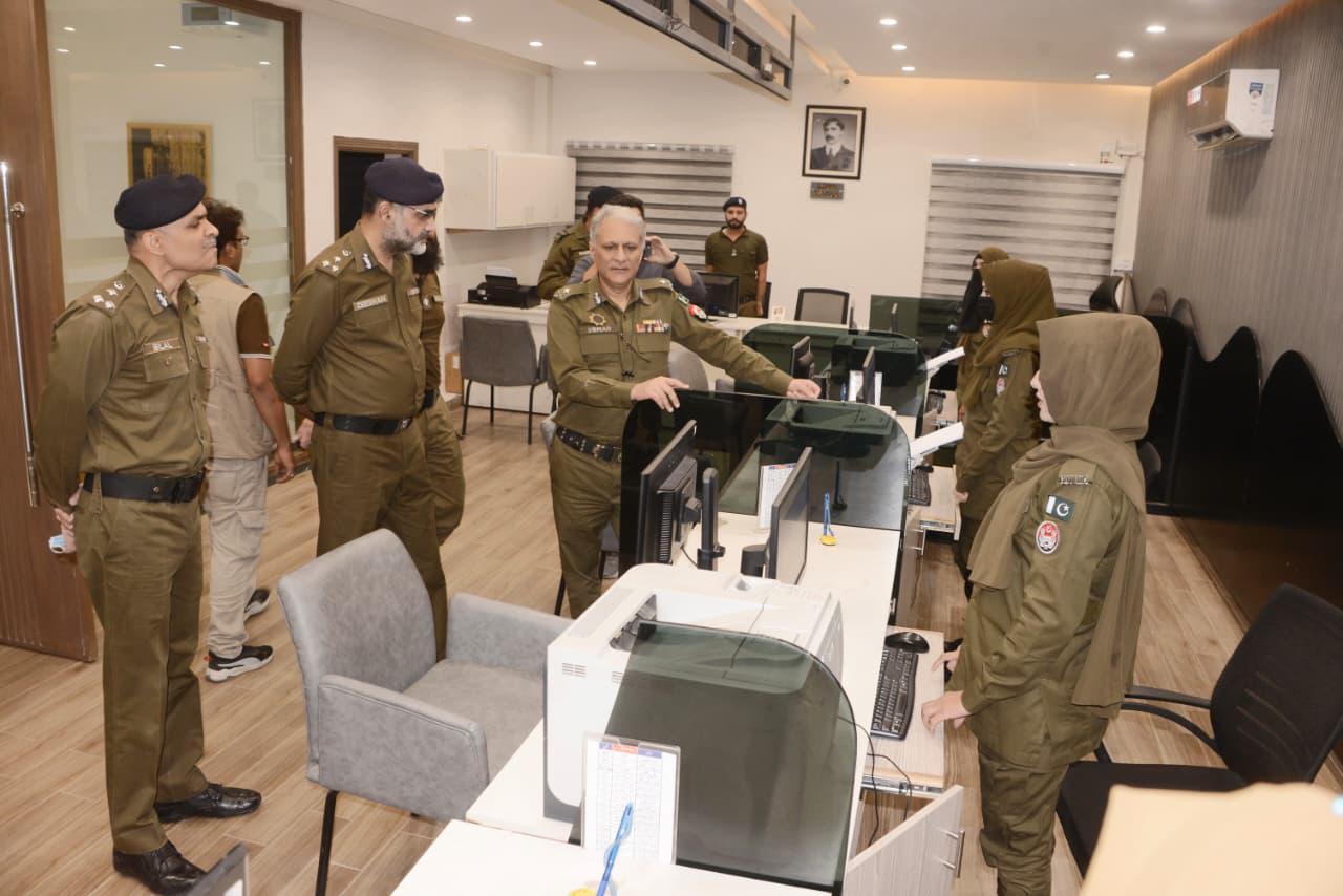 IGP Dr.Usman Anwar visits Faisalabad