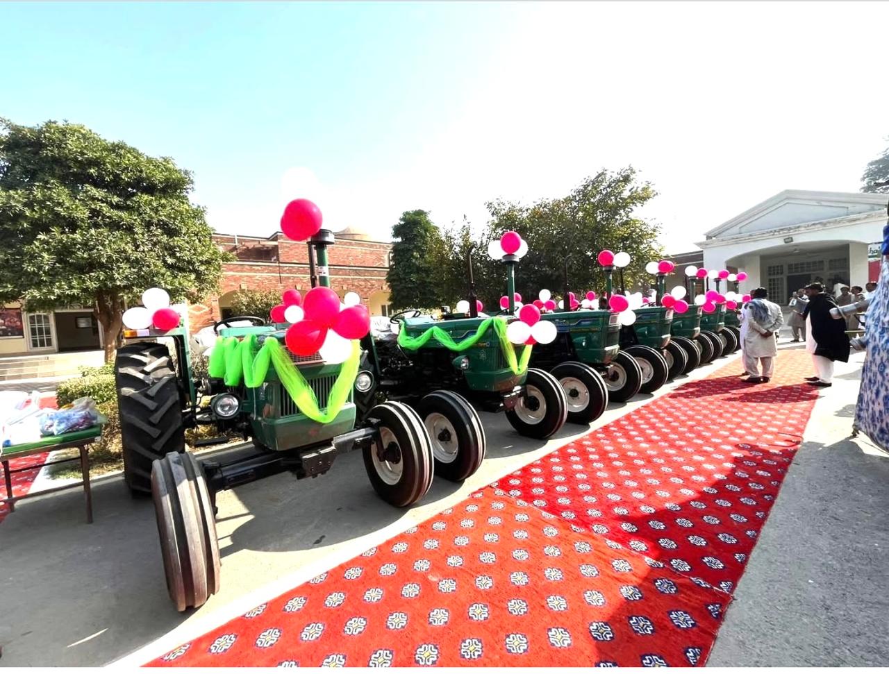 WhatsApp Image 2025-11-18 at 6.09.25 PM