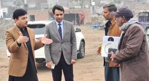 Commissioner Gujranwala Inspects Development Projects in Mandi Bahauddin, Orders Timely Completion