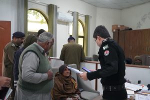 DPO Sahiwal Mohammad Usman Tapo’s chairmanship holding a daily basis in the DPO Office Companite Cell