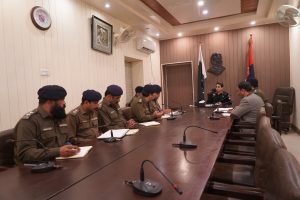 DPO Sahiwal Muhammad Usman Tipu holds important meeting with officers of Organized Crime Unit