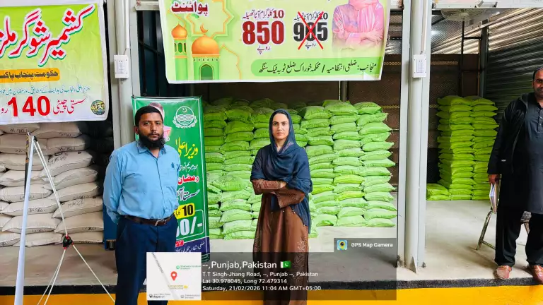 Flour and sugar are being sold on subsidy rates in sahulat bazaars.DFC Shumaila Bano