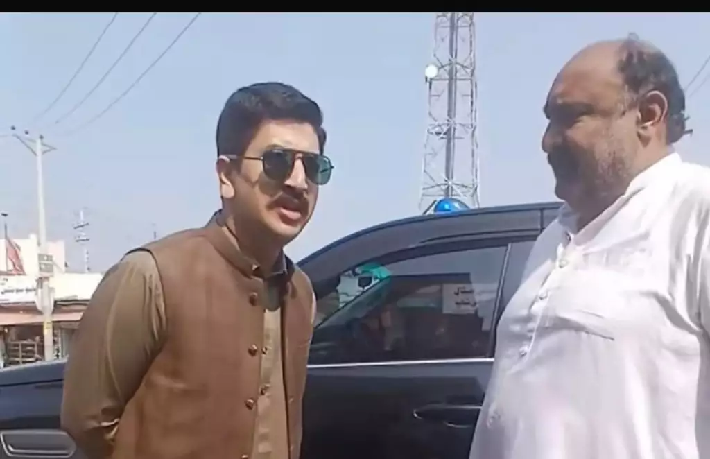 Anti-Encroachment Operation in Mandi Bahauddin removes illegal setups