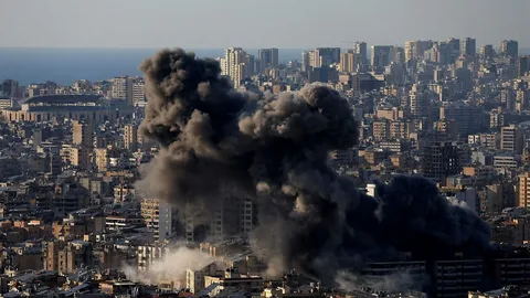 US-Israel attacks on Iran death toll live tracker casualties injuries March 2026