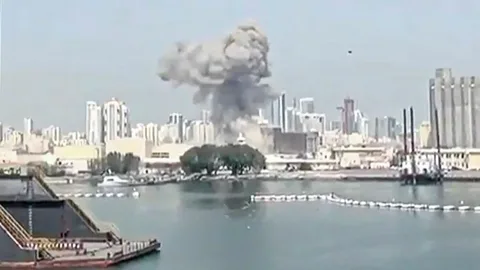 US troops evacuate Bahrain naval base as Iranian military missiles and drones strike NSA Bahrain during Iran war 2026