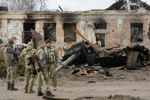Map showing Russian losses in Ukraine and civilian death toll tracker 2025