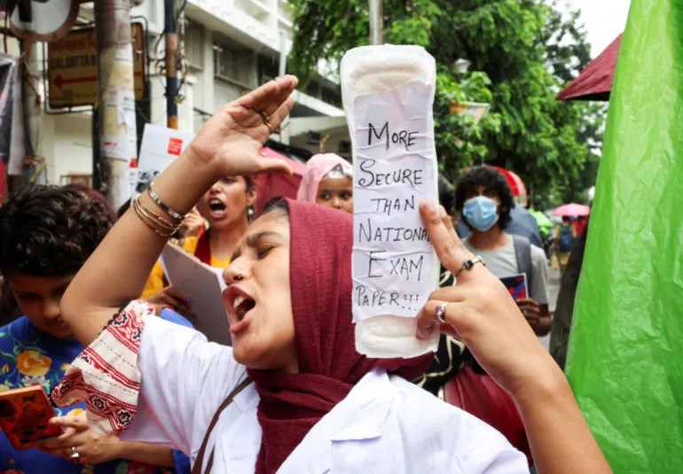 Neha Bora speaking during student protests at Jantar Mantar in New Delhi.