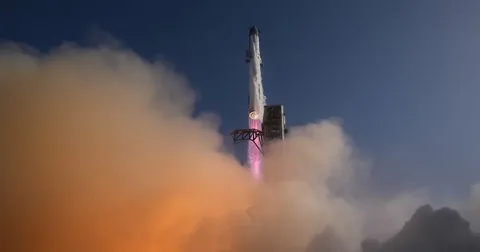 Falcon 9 rocket stage believed to have crashed into the Moon