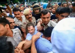 Rahul Gandhi Detained at Delhi Protest Over Election Chief